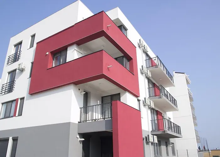 Raph アパート ナボダリ