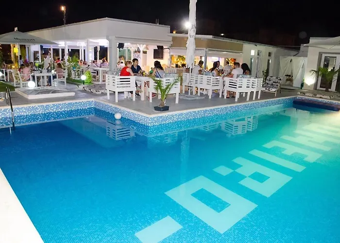 Raph アパート ナボダリ