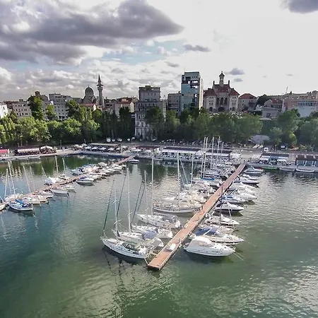 Raph * Năvodari