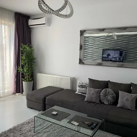 Raph Apartment